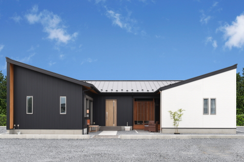 スタイリッシュな機能的デザイン住宅（茨城県筑西市のデザイン住宅